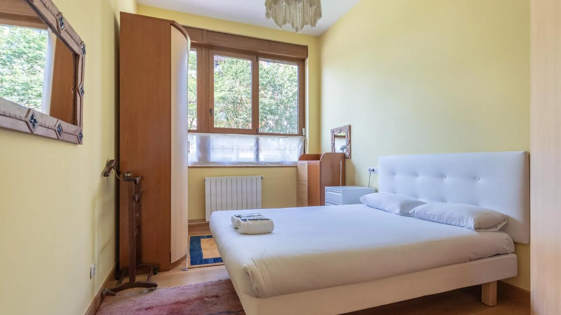 Ganburu Apartment By People Rentals Bilbao 0*,  Spain